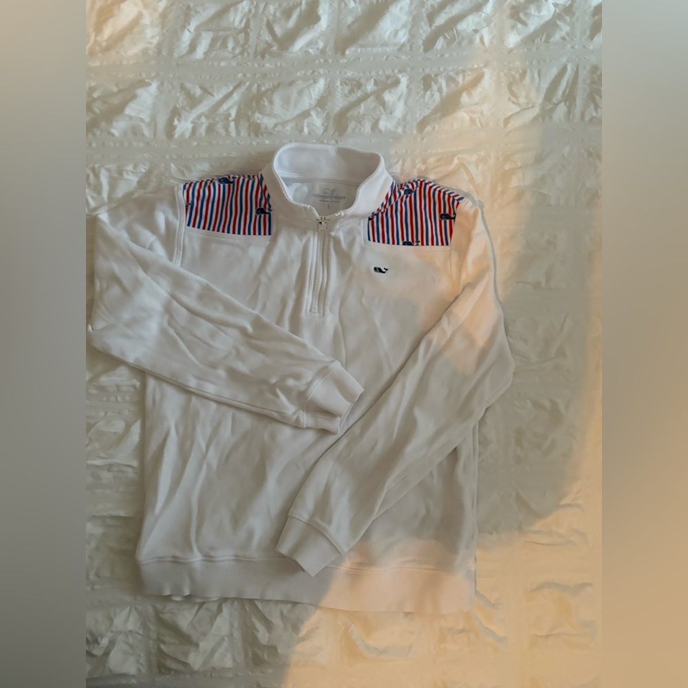 Vineyard Vines White Zip-Up Sweater with Red and Blue Stripes